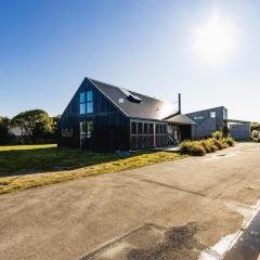 The Black Barn - Karitane Beach