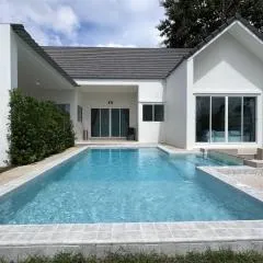 พูลวิลล่าที่น่าหลงใหลในเมืองกระบี่