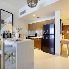 Bloomfields Modern Stu in Julphar Residence