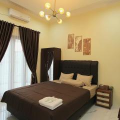 By The Padi - Homestay