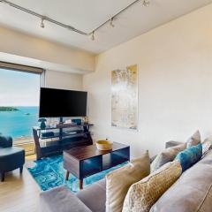 Newmark Bayview Luxury Suite