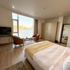 Riverside Hotel