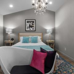 Newly Renovated The American Hotel Breakfast at Tiffany's Suite