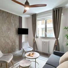 Renovated & elegant escape near Arc de Triomphe