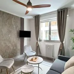 Renovated & elegant escape near Arc de Triomphe