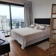 Just 100 meters from Shopping del Sol