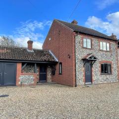 SALTKETTLE FOR TWO - Blakeney