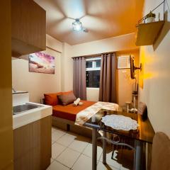 Urban Deca Shaw - PaulBert's Cabins