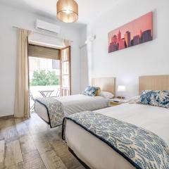 Cordoba Essence, Parking incluido junto al centro y casco histórico