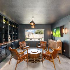 Minutes from Shopping, Dining & Golf, Hot Tub