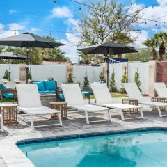 Closest Walk to Old Town, Entertainment District