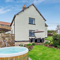 5 Bed in Ashbrittle 77900