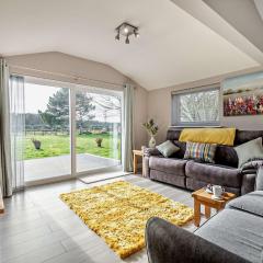 2 Bed in St. Leonards 94272