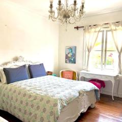 Miraflores Moonlight B&B