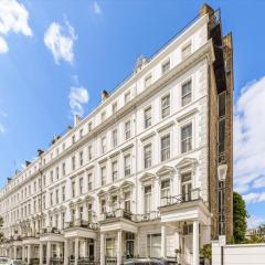 The Kensington Luxe Suites