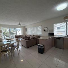 Solaris Court Unit 2