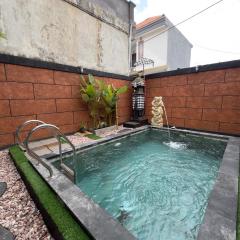 Silvi Joglo House & Private Pool