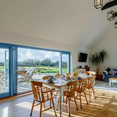 4 Bed in Helston 90391