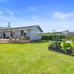 Hannahs Bay Haven - Rotorua Holiday Home