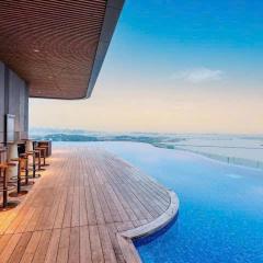 A La Carte Hạ Long- Little Kun Homestay