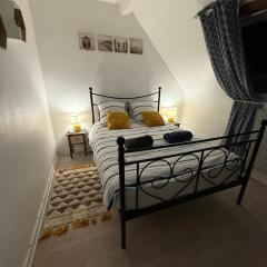 3 pièces centre ville ville pittoresques parking gratuit à 5 minutes à pied