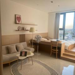 Góc Nắng HomeStay and Apartment