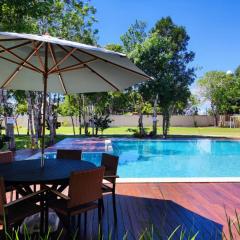 Casa incrível no Arraial D'Juda, Praia de Pitinga com churrasqueira e banheira, em condominio piscina e parque infantil