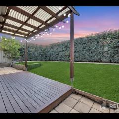 Green and sereen home in western suburbs