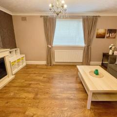 Detached 3-Bedroom House, Durham
