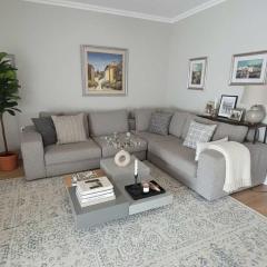 Waves of Comfort Premium 3-Bd Stay in Alimos