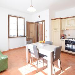 2 Bedroom Nice Home In Porchiano