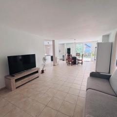 Appartement dans les collines de Aramon