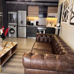Chrome Edge Smart Apartment