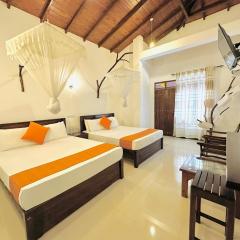 Sunglow Safari Resort