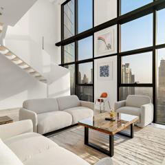 FIRST CLASS 2BR Elegant Duplex Haven