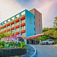 Yangshuo Courtyard Hotel - An all-English team by the Li River