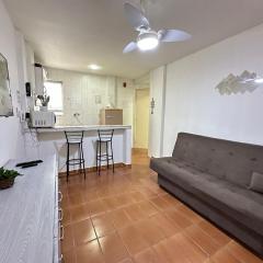 A 3 min da praia! Conforto e Wi-Fi na Tupi!