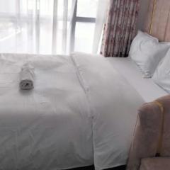 Little haven Tsavo fedha