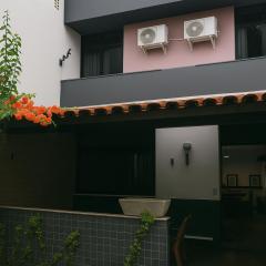 Aconchegante lar em Condomínio com Piscinas, Perto da Praia