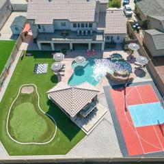 Luxury 6BR Retreat - Pool BBQ Theater and Games