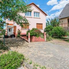 Bright apartment in Lingolsheim for 6 people