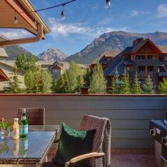 Lovely 2BR Canmore Condo w Heated Pool and Hot Tub