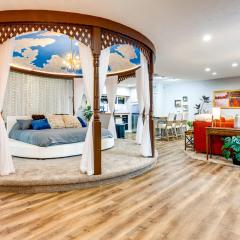 Unique, Convenient Couples Apt Near Dtwn Flushing