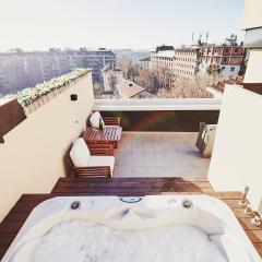 Luxury attic with jacuzzi in Navigli