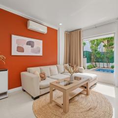 Romantic Beach Escape - Stunning 1 Bedroom Suite with Pool & Garden View