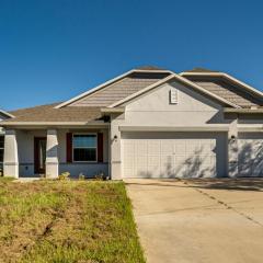 Family Home 7 Mi to Fort Charlotte Beach Park!