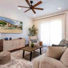 Inviting 2BR Condo in Mavila Resort at Quivira