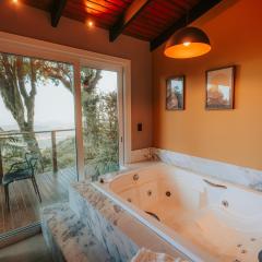Cabana romântica com Jacuzzi ao lado de Gramado