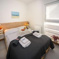 Maya's Flats & Resorts 103 - Brzeno Plaa