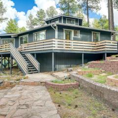 Mid-Mod Mountain Cabin Near Thumb Butte Trails!